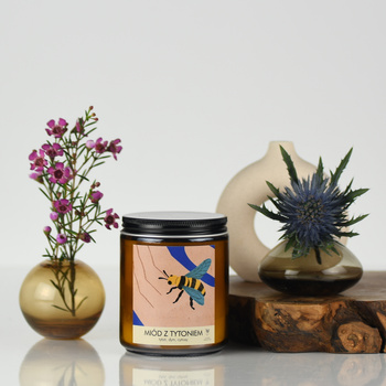 Świeca sojowa MIÓD Z TYTONIEM 220g